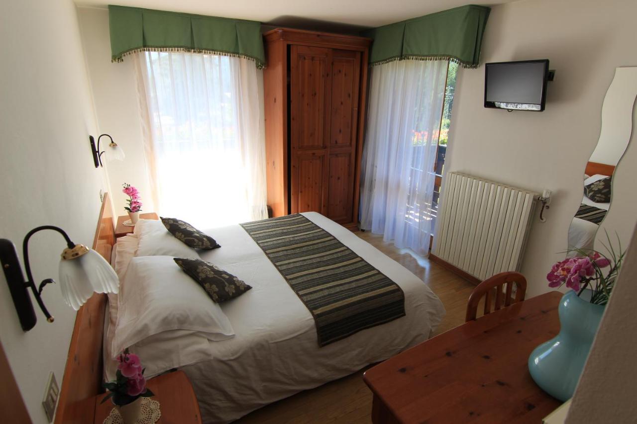 Albergo Ristorante Cacciatori Auronzo di Cadore Bagian luar foto