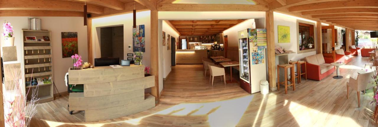 Albergo Ristorante Cacciatori Auronzo di Cadore Bagian luar foto